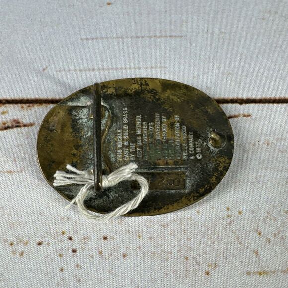 Vintage 1977 Wells Fargo Agent brass belt BUCKLE 125th Anniversary banking USA - Picture 3 of 3